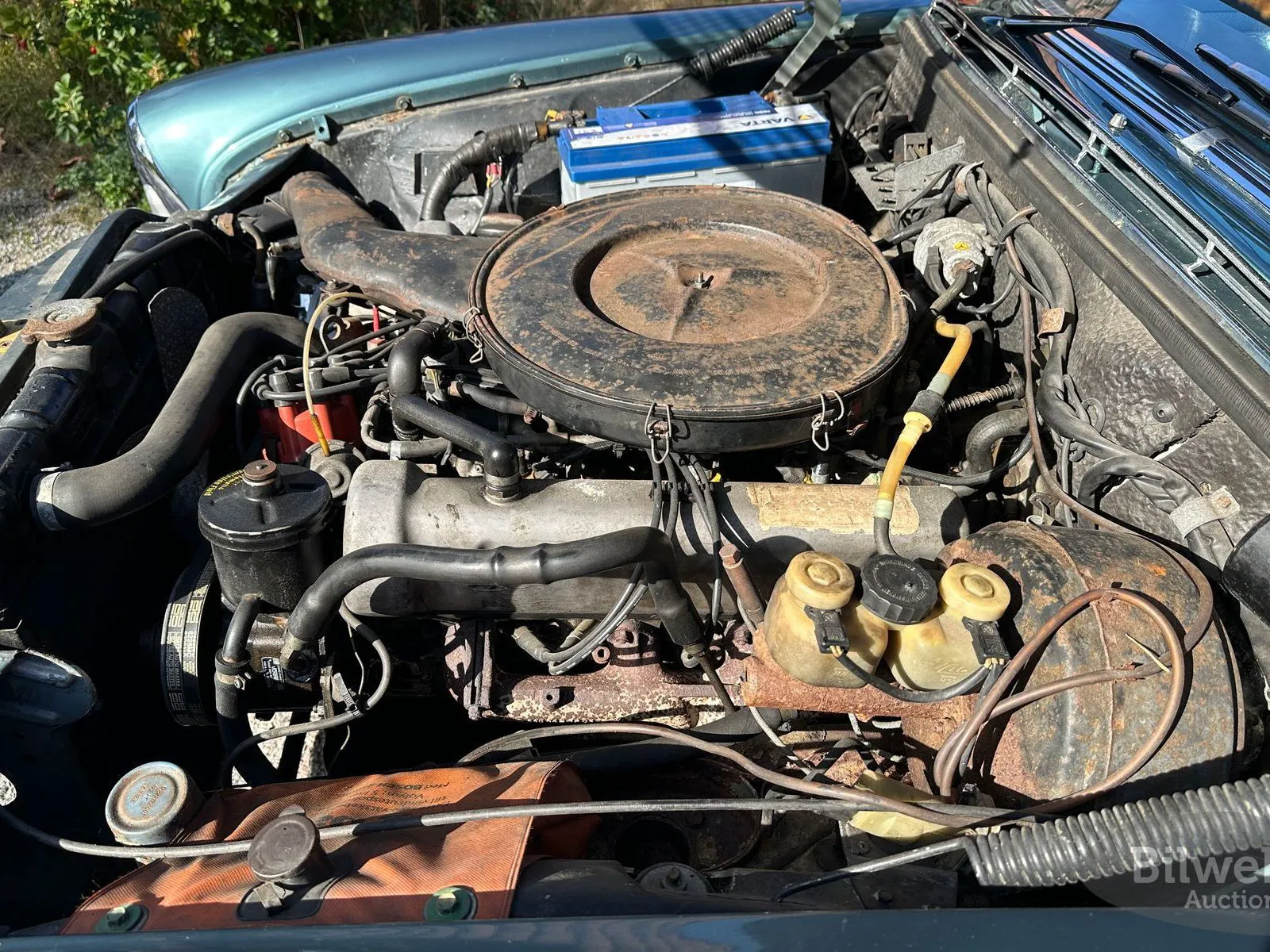 Vehicle image 17