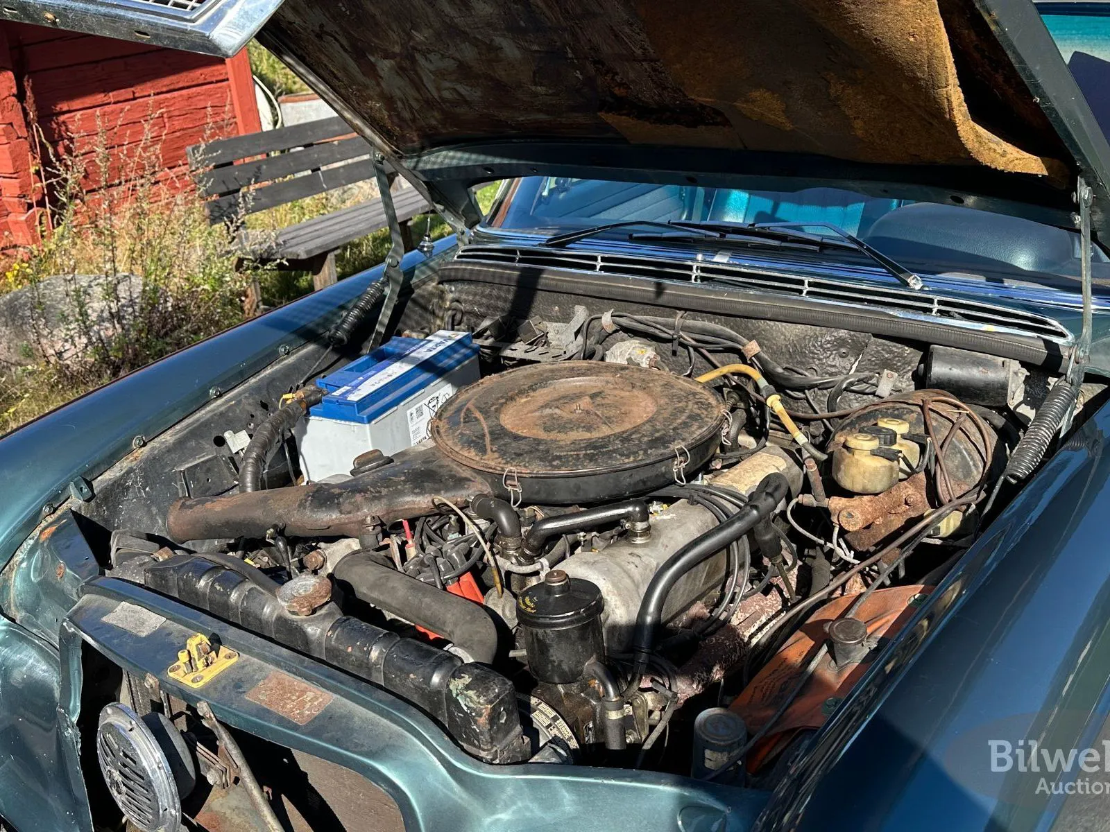 Vehicle image 18