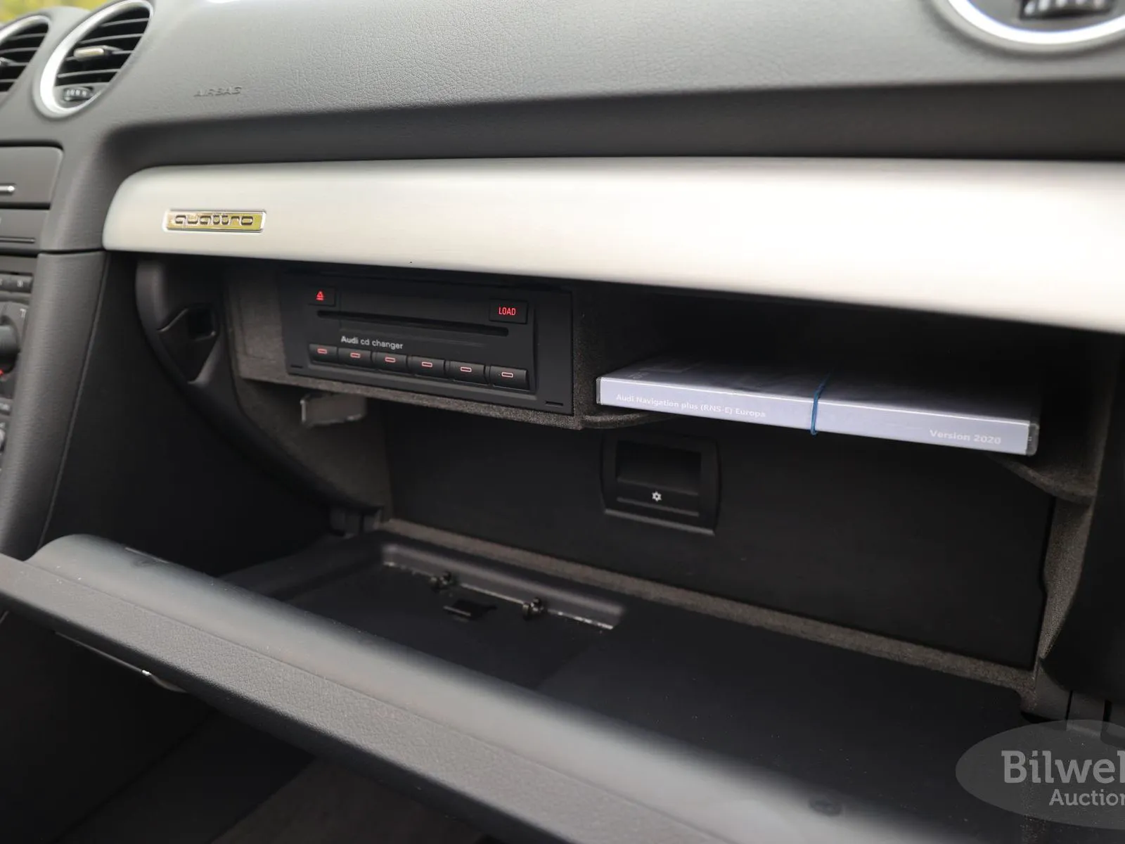 Vehicle image 45