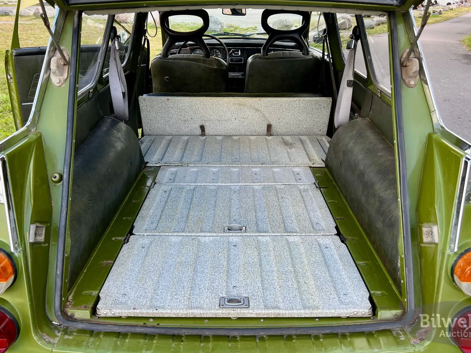 Vehicle image 39