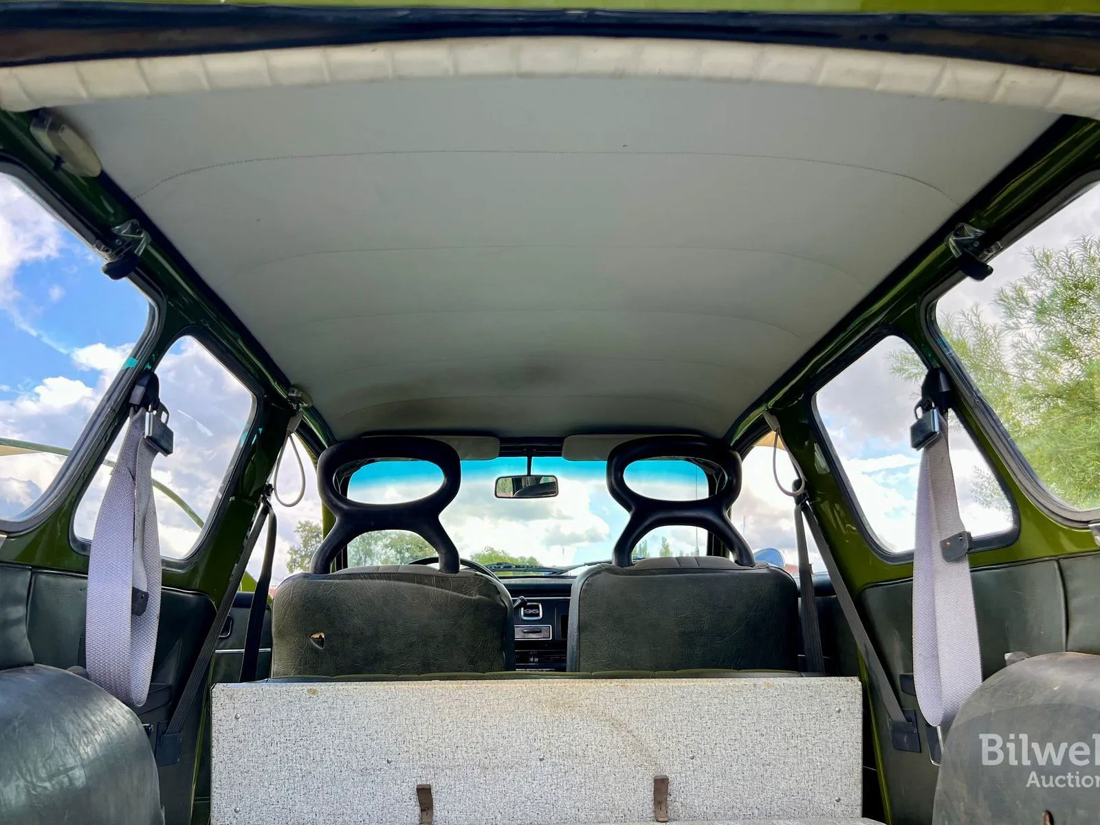 Vehicle image 38