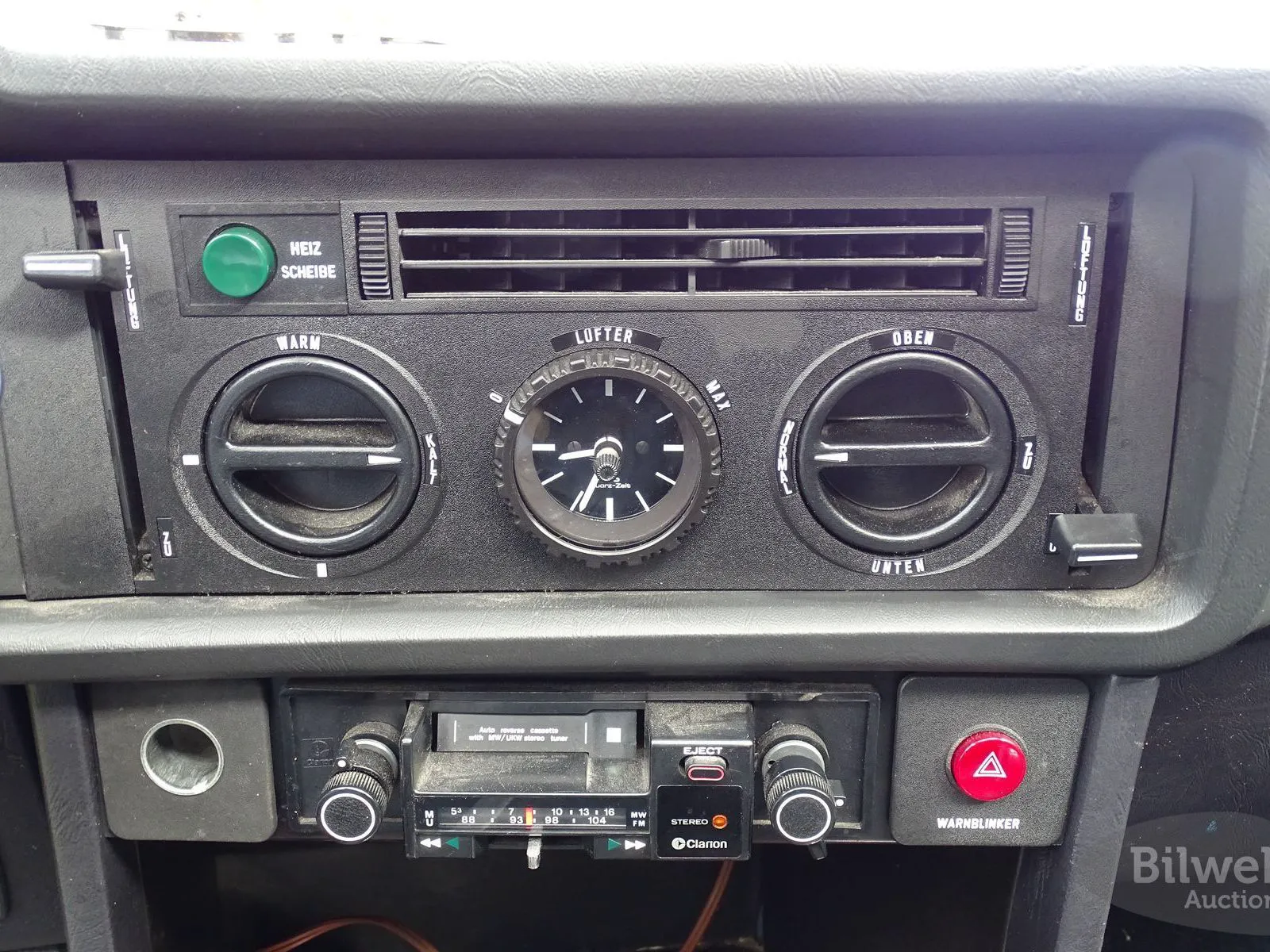 Vehicle image 39