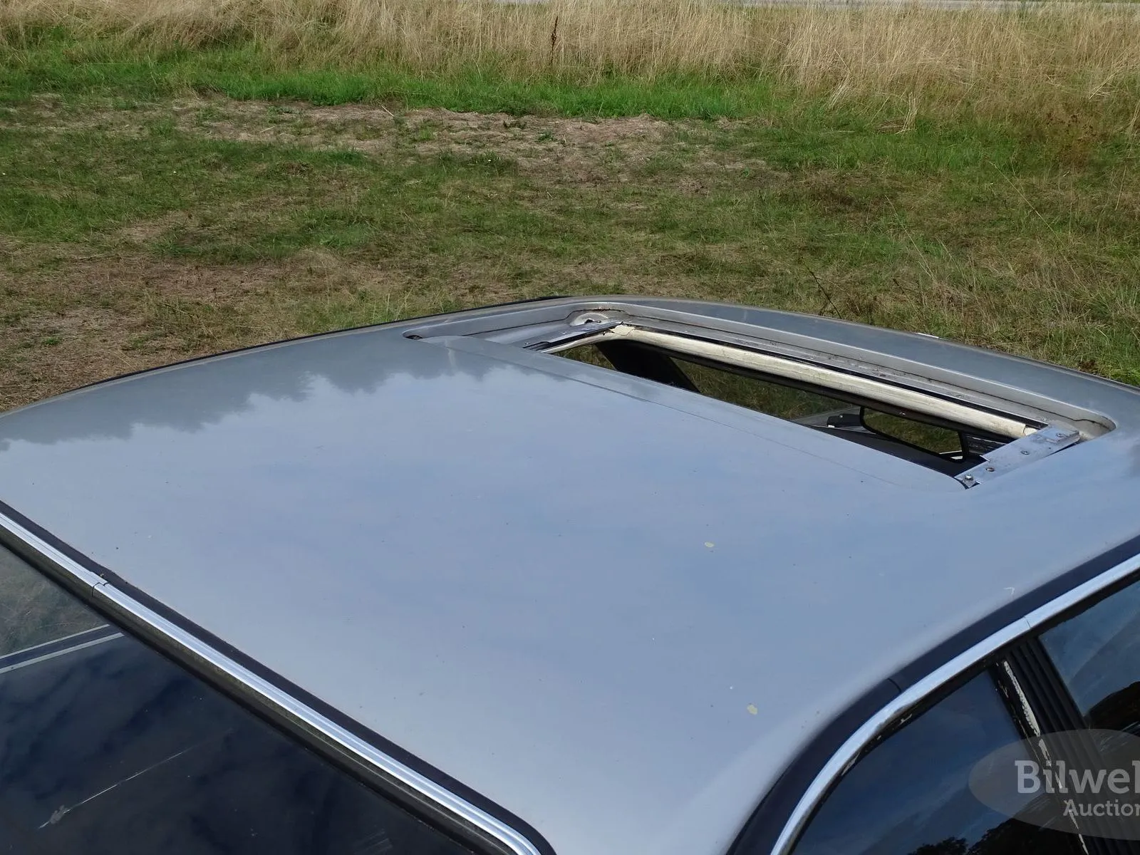 Vehicle image 29