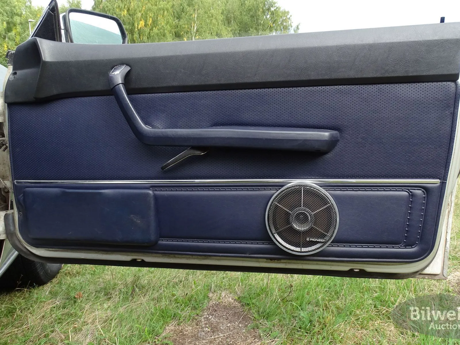 Vehicle image 45