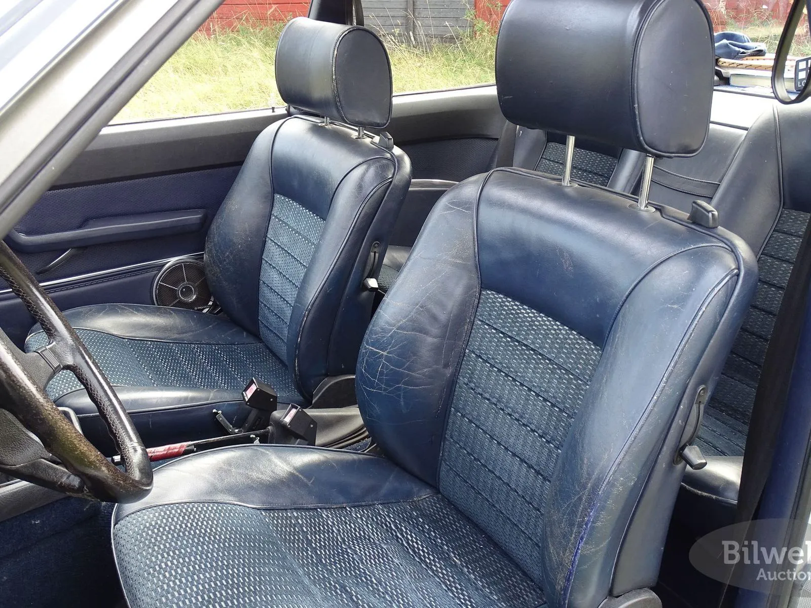 Vehicle image 36