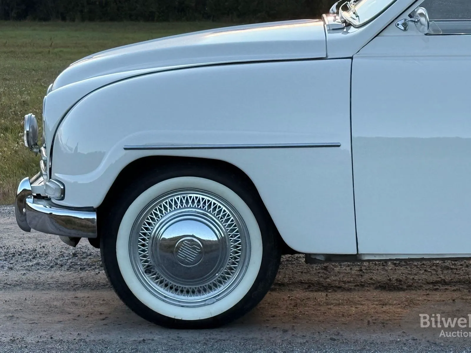 Vehicle image 70