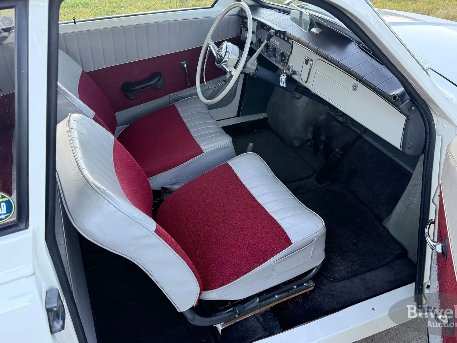 Vehicle image 80
