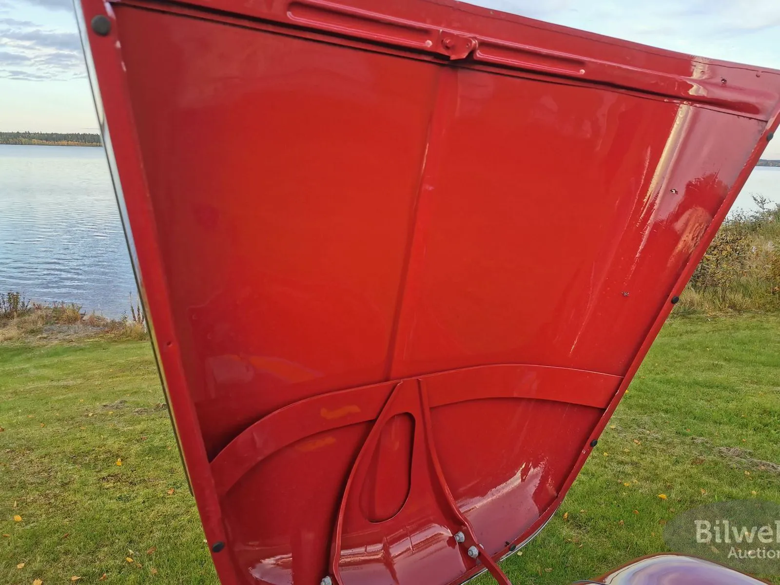 Vehicle image 33