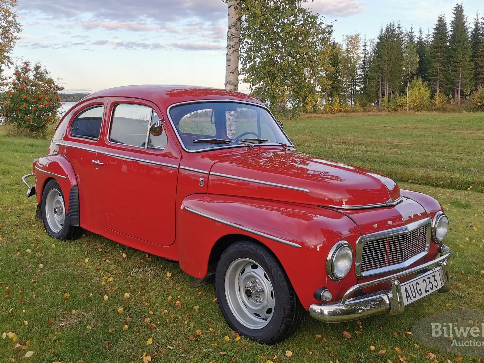 Vehicle image 70