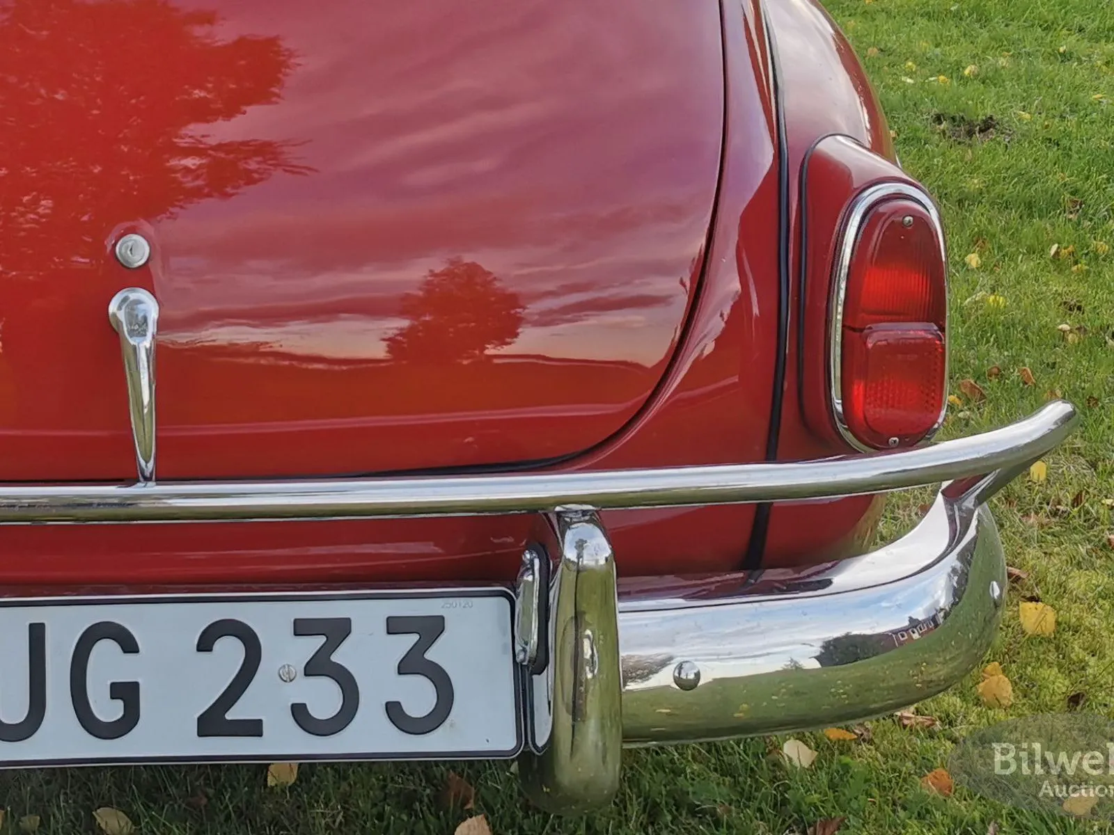 Vehicle image 73