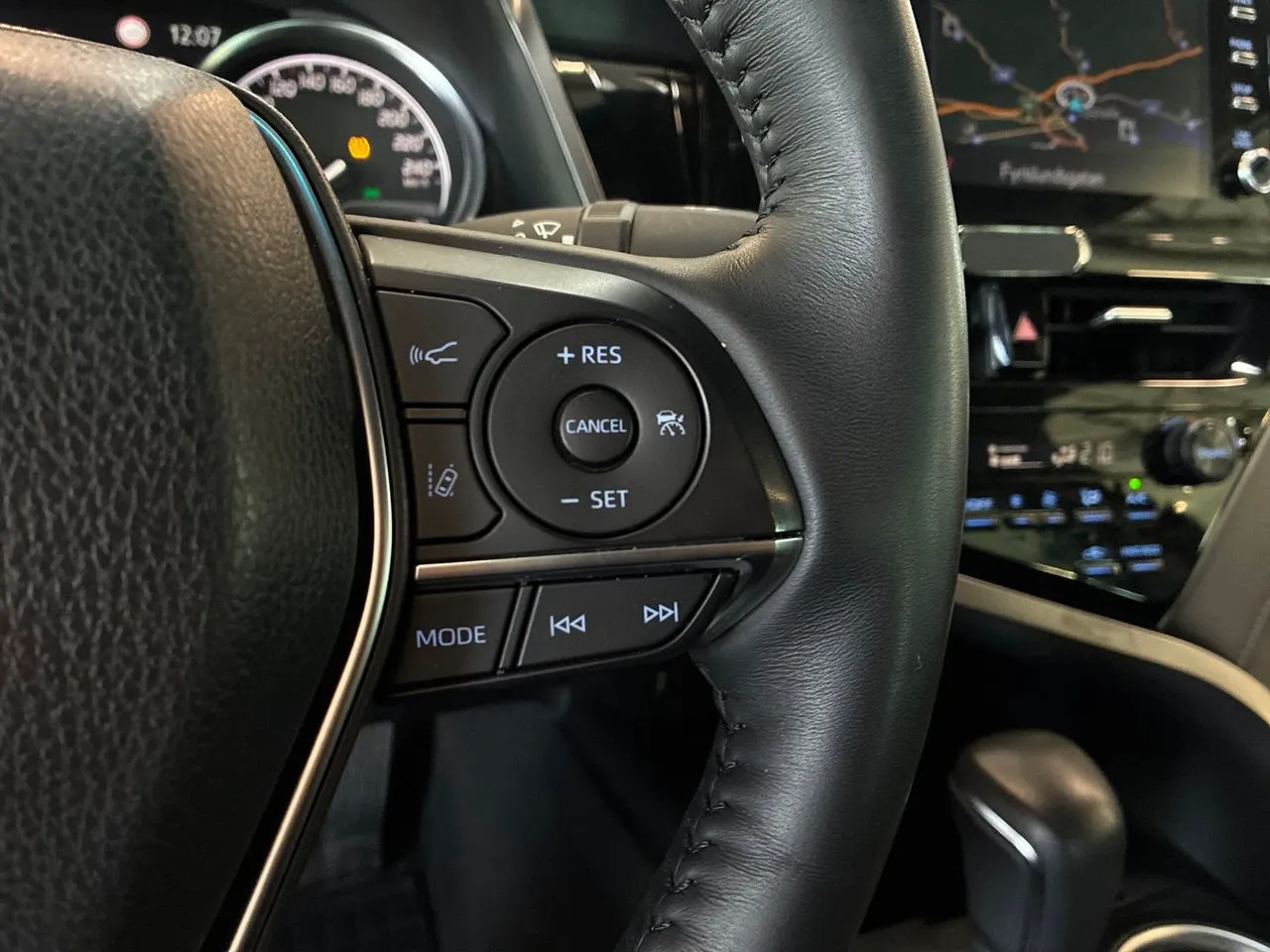 Vehicle image 21