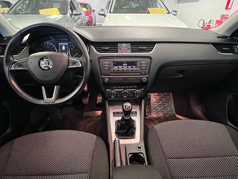 Skoda Octavia bild 17