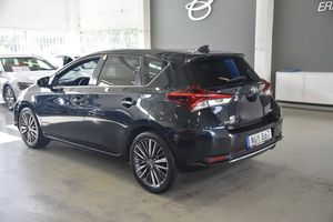 Toyota Auris bild 4