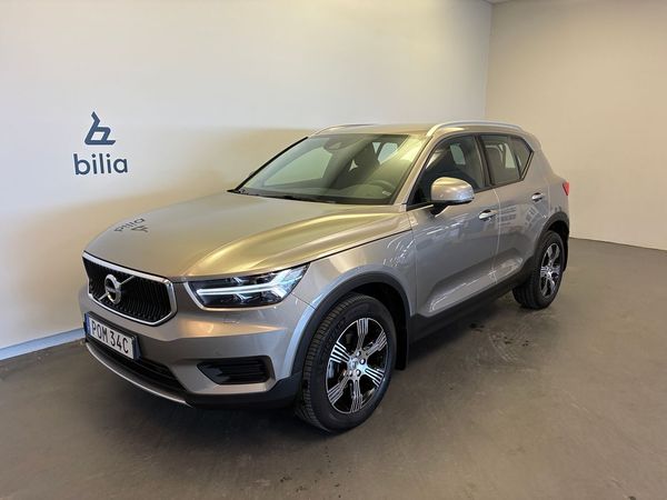 Volvo XC40 T3 FWD aut Momentum Advanced / Keyless / Dragkrok / Backkamera / Elbaklucka / - 2022