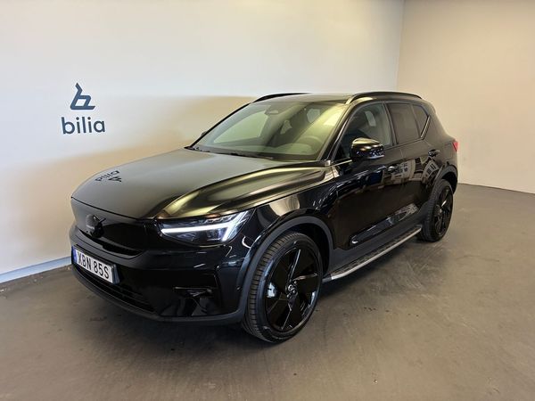 Volvo EX40 Twin Motor Performance UltraBlackSE / 360 Kamera / Panoramatak / BLIS / HarmanKardon / - 2026