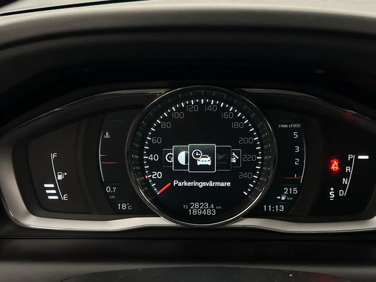 Vehicle image 18