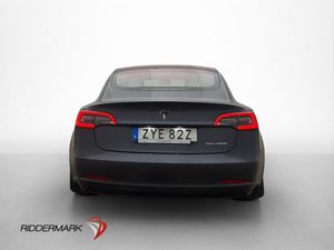 Tesla Model 3 bild 8