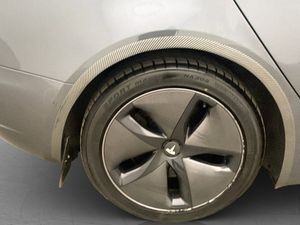 Tesla Model 3 bild 34