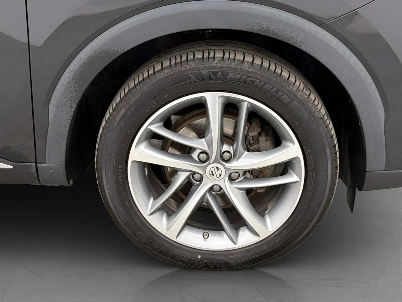 Vehicle image 36