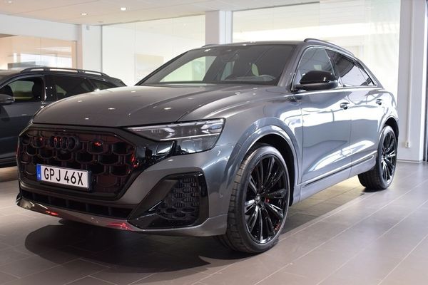 Audi SQ8 TFSI 507hk Q Head-up OLED Panorama - 2025