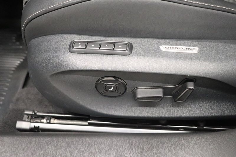 Volkswagen Passat bild 10