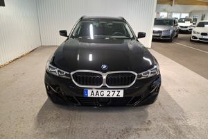 BMW 330 bild 8