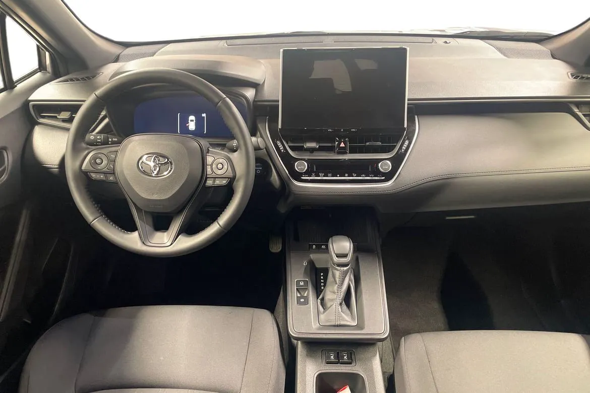 Vehicle image 9