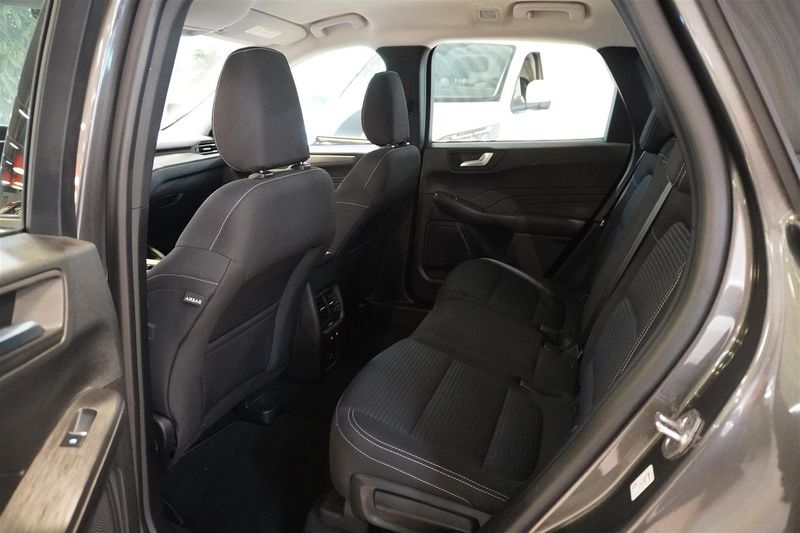 Ford Kuga bild 7