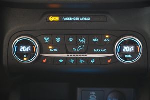 Ford Kuga bild 20