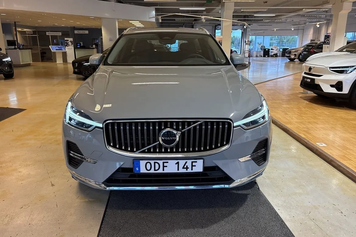 Vehicle image 35