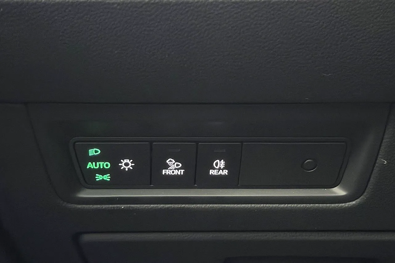 Vehicle image 36