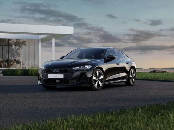 Audi A5 Sedan e-hybrid quattro 270kw s tronic - 2026