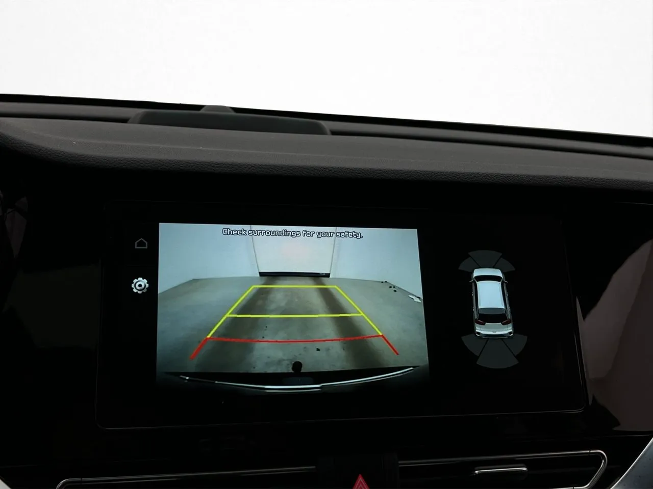 Vehicle image 24