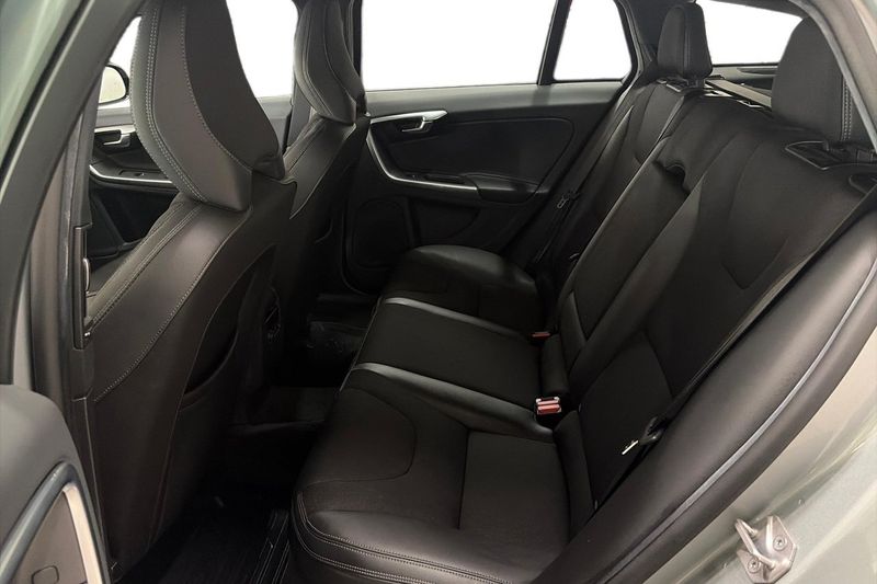 Volvo V60 bild 14