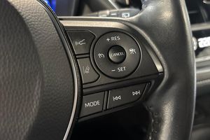 Suzuki Swace bild 21