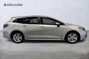 Suzuki Swace bild 5