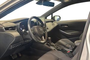 Suzuki Swace bild 13