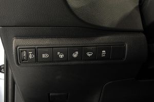 Suzuki Swace bild 22