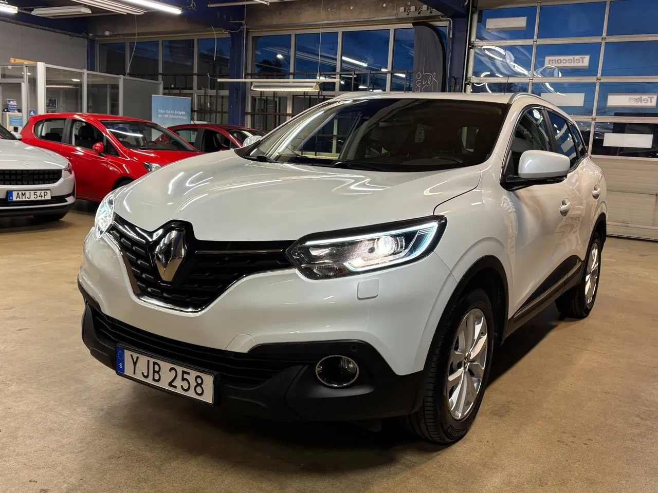 Vehicle image 2