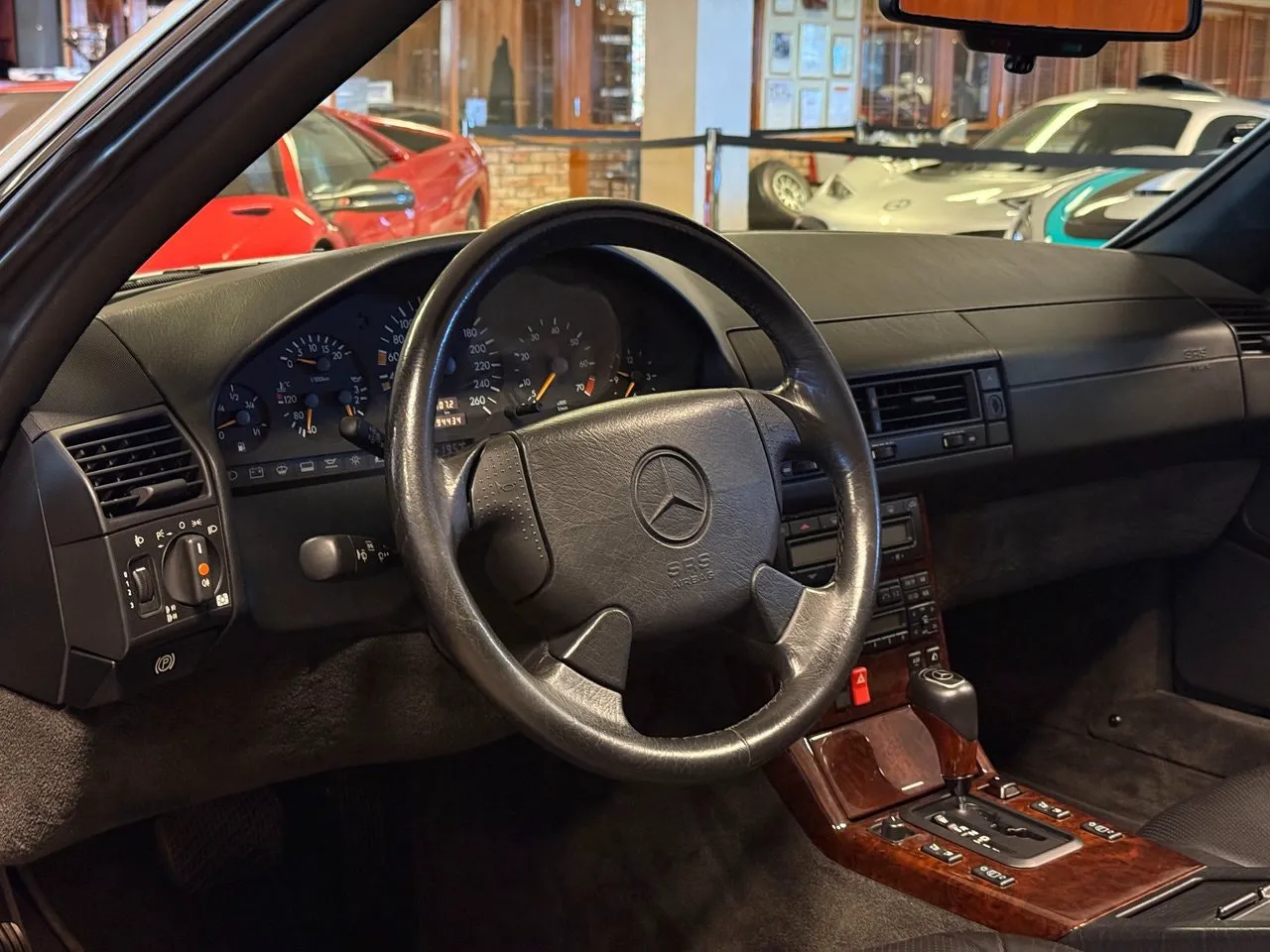Vehicle image 18