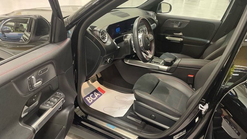 Mercedes EQB300 bild 6