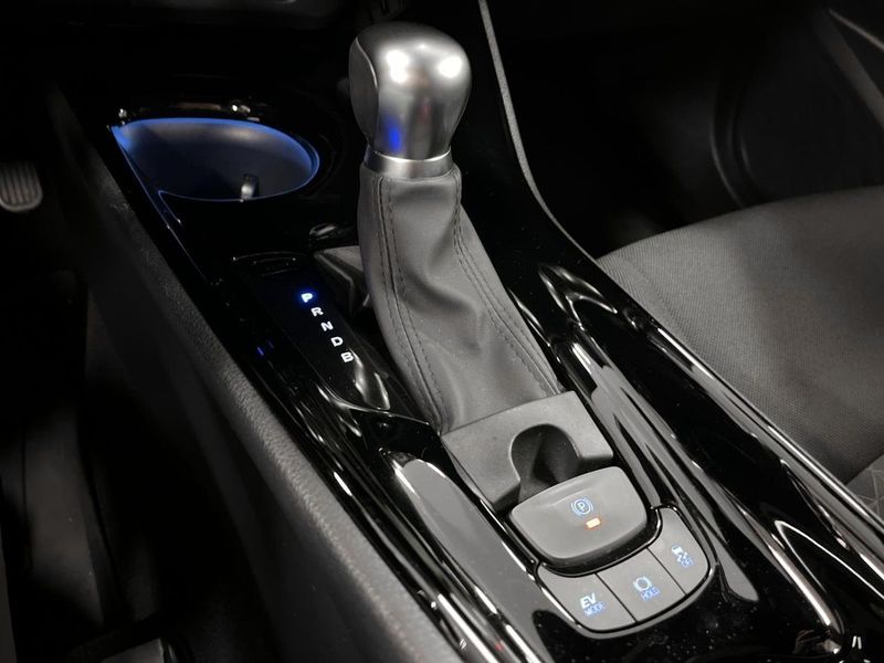 Toyota C-HR bild 18