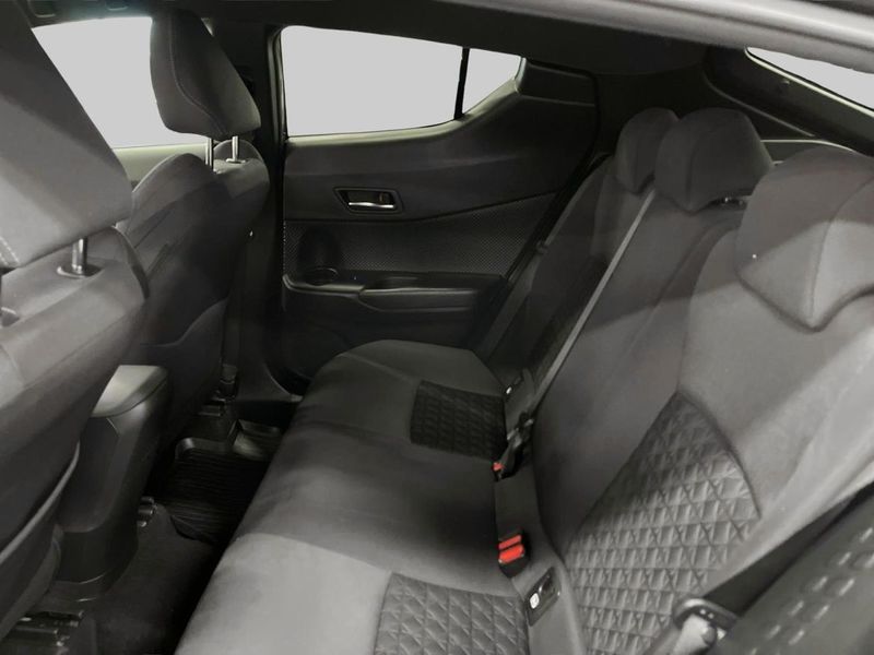 Toyota C-HR bild 11