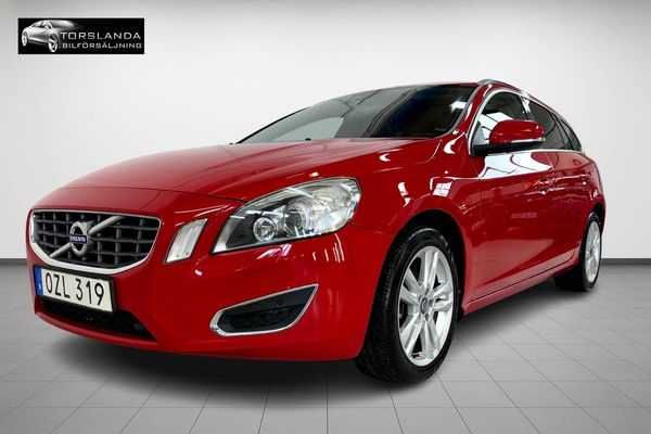 Volvo V60 D4 163hk Momentum Skinn Nybes fullservad - 2013