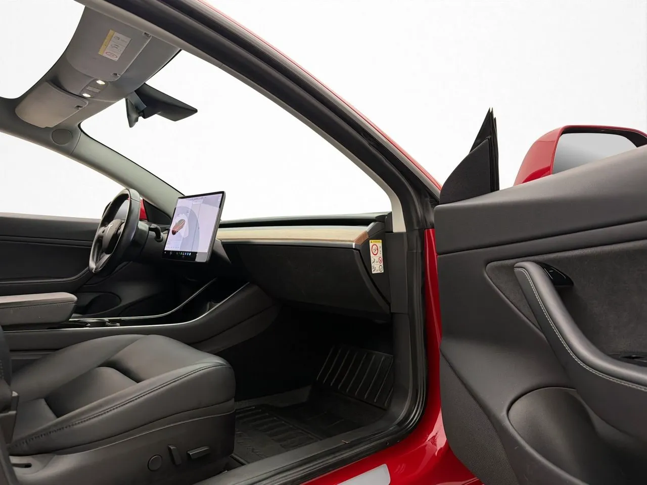 Vehicle image 15
