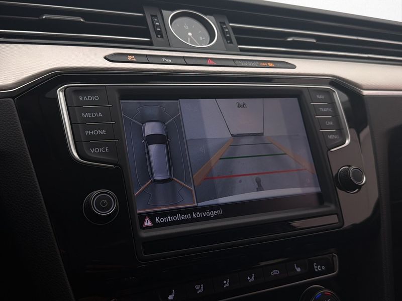 Volkswagen Passat bild 22