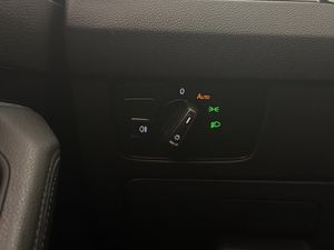 Volkswagen Passat bild 18