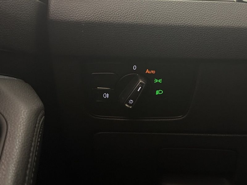 Volkswagen Passat bild 18