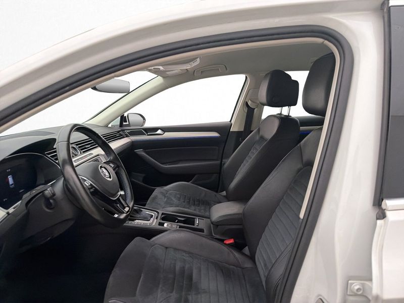 Volkswagen Passat bild 14