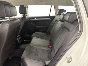 Volkswagen Passat bild 29